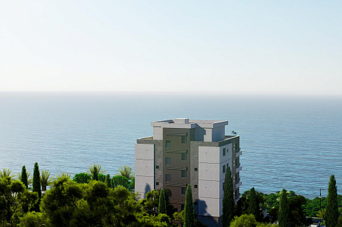 Luxuriöser 4-stöckiger Komplex mit Pool und Panoramablick auf das Meer